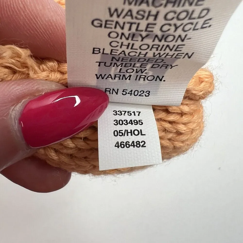 GAP Women's Size‎ M/L Cableknit Gloves Peach Pastel Winter Cold Cozy Knit